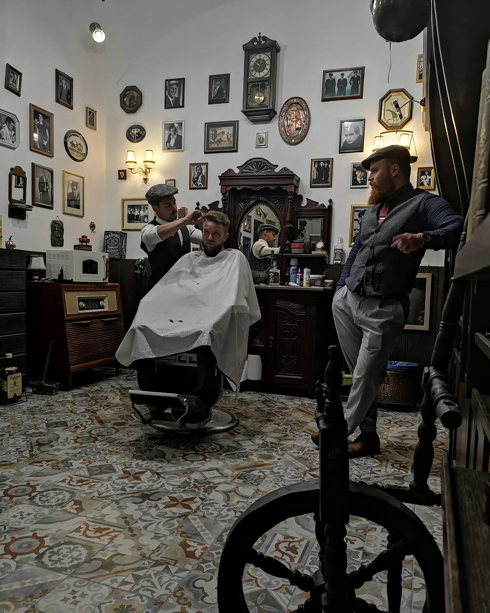 Peaky Barbers - barbershop debrecen hajvágás