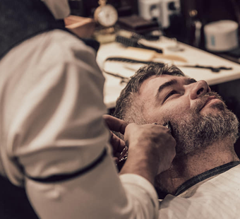 borotválás, szakáll igazítás